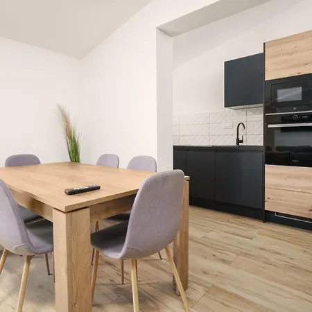 Apartment Mango Tourist